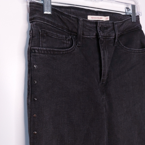 Levi's 721 High Rise Skinny Black Washed Studded Grunge Jeans Womens Size 28 - Picture 5 of 14